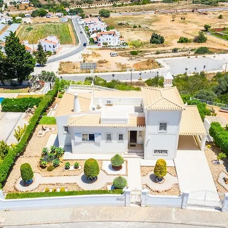 Vista Marina אלבופיירה
